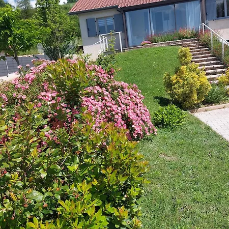 Des Reguinelles Сasa de vacaciones Saint-Lattier